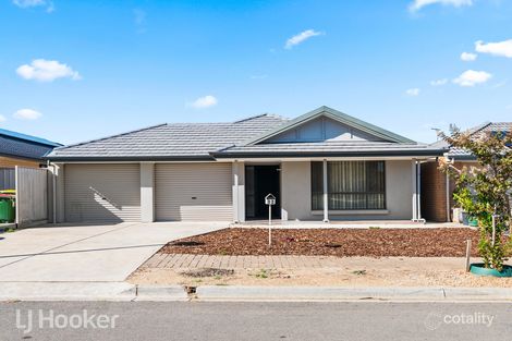 12 School Oval Dr, Christie Downs, SA 5164