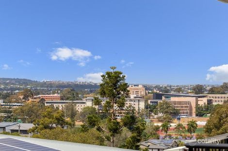 Property photo of 10/101 Dornoch Terrace Highgate Hill QLD 4101