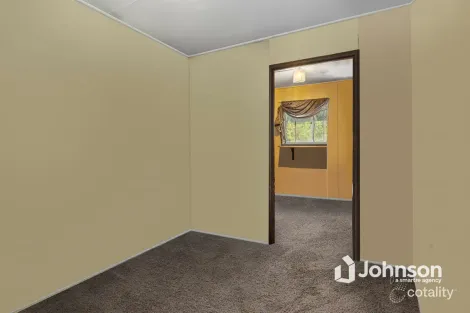 Property photo of 14 Brendale Avenue Flinders View QLD 4305