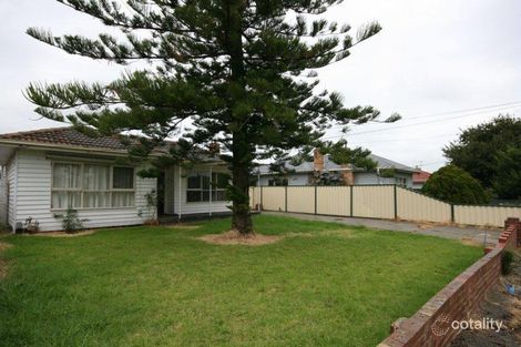 16 Cowper Ave, St Albans, VIC 3021