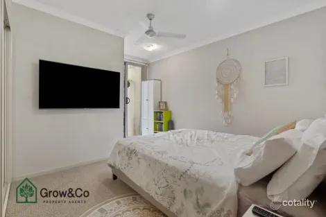 Property photo of 11/8-12 Proud Street Labrador QLD 4215