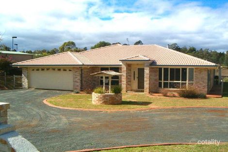 1076 Ruthven St, Kearneys Spring, QLD 4350