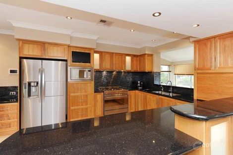 Property photo of 29 East Road Hocking WA 6065