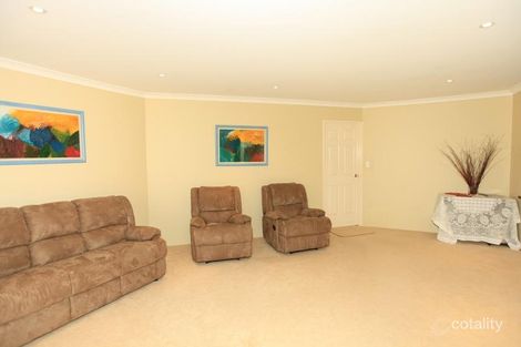 Property photo of 10 Sandy Cove Halls Head WA 6210