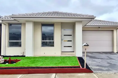 17 Stringybark Dr, Donnybrook, VIC 3064