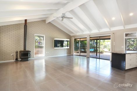 3 Charles St, Birkdale, QLD 4159