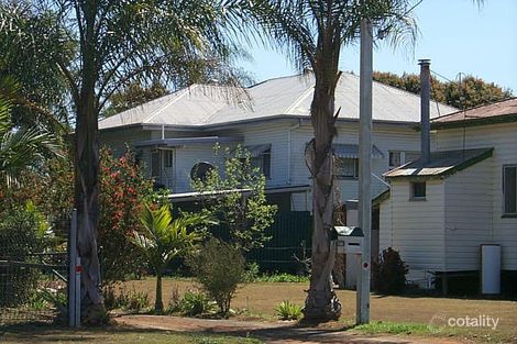 19 Lovers Walk, Thabeban, QLD 4670