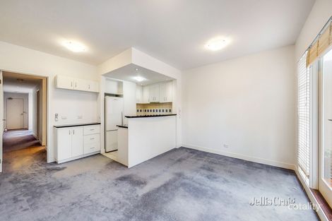 Property photo of 10/221 Dandenong Road Windsor VIC 3181
