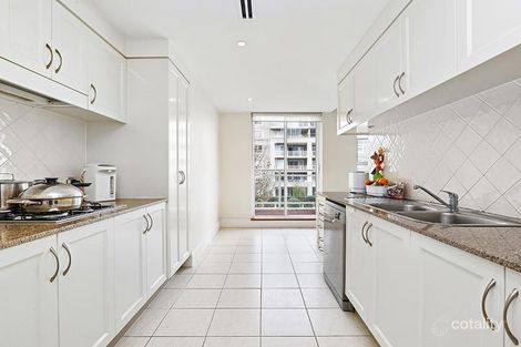 Property photo of 27/2 Juniper Drive Breakfast Point NSW 2137