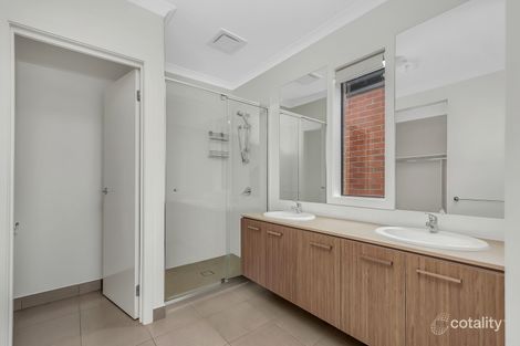Property photo of 6 Beaury Avenue Cobblebank VIC 3338