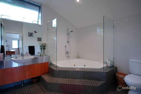 Property photo of 45 Garrick Street Coolangatta QLD 4225