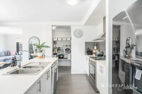 Property photo of 66 Grove Road Grovedale VIC 3216