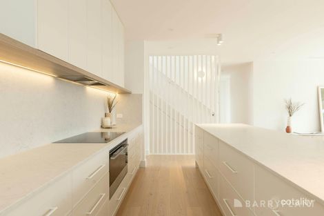 Property photo of 12 Midhurst Road Croydon VIC 3136