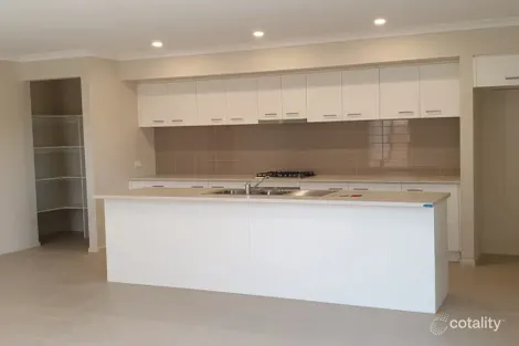 Property photo of 19 Brandybuck Lane Mernda VIC 3754