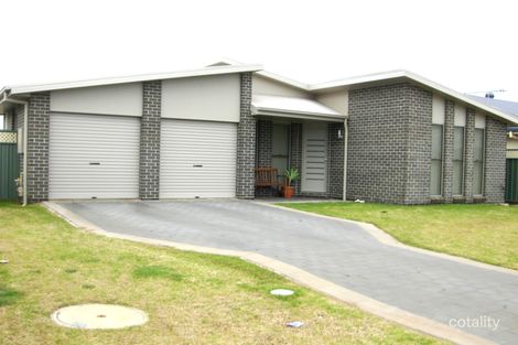 Property photo of 36 Dunheved Circle Dubbo NSW 2830