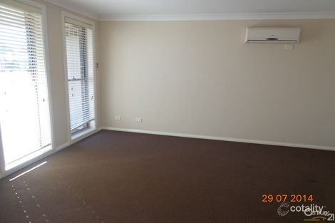 Property photo of 36 Dunheved Circle Dubbo NSW 2830