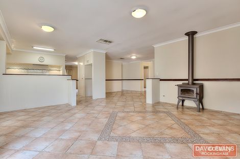 Property photo of 7 Summerlea Avenue Meadow Springs WA 6210