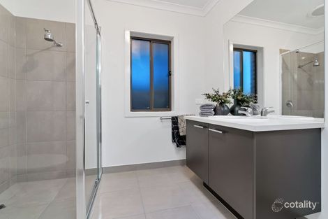 Property photo of 24 Altamont Road Craigieburn VIC 3064