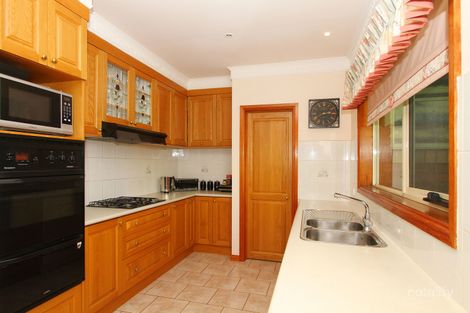 Property photo of 2 Profita Avenue Sydenham VIC 3037