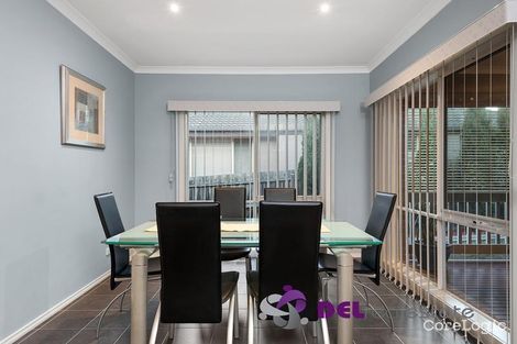 Property photo of 40 George Bass Avenue Endeavour Hills VIC 3802