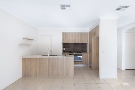 Property photo of 16 Nassau Road Point Cook VIC 3030