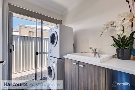 Property photo of 71 Litchfield Circle Wandi WA 6167