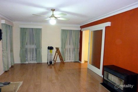 54 Loch Rd, Dandenong North, VIC 3175