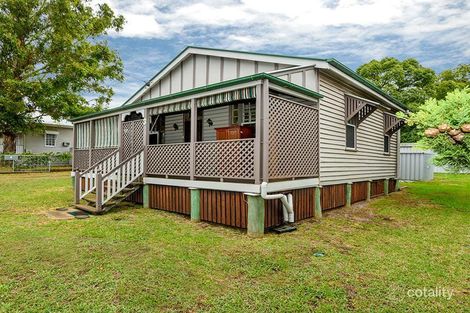 3 West St, Newtown, QLD 4350
