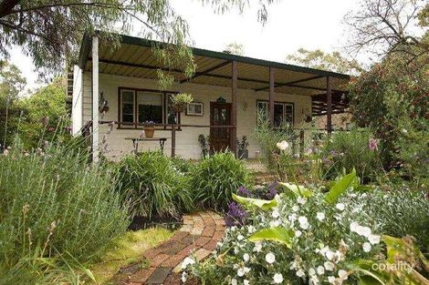 Property photo of 11 Sampson Road Kalamunda WA 6076