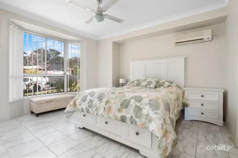 Property photo of 21 Dorrington Crescent Bligh Park NSW 2756
