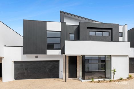 2/72-74 Vines Rd, Hamlyn Heights, VIC 3215