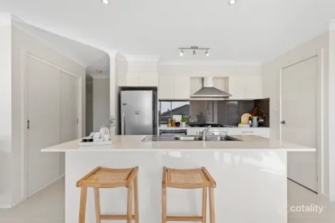 Property photo of 7 Stringybark Close Fletcher NSW 2287