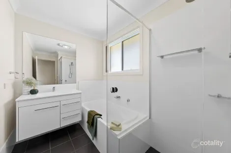 Property photo of 7 Stringybark Close Fletcher NSW 2287