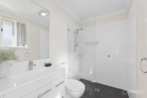 Property photo of 7 Stringybark Close Fletcher NSW 2287