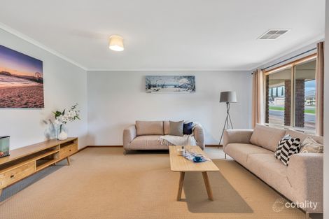 Property photo of 82 Grand Boulevard Seaford Rise SA 5169