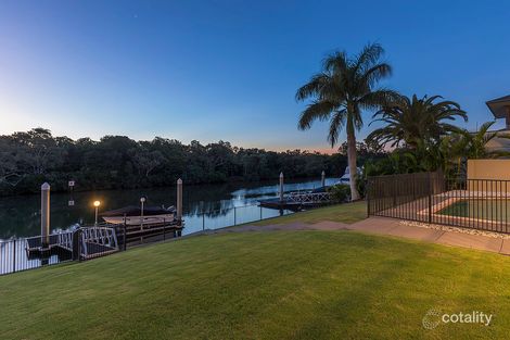 Property photo of 2503 Cressbrook Drive Hope Island QLD 4212