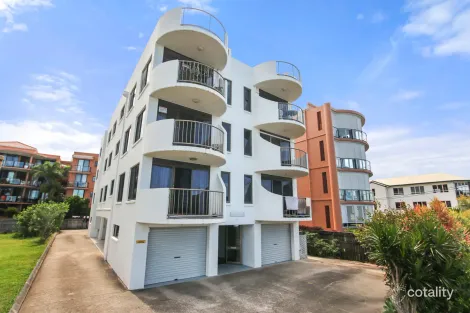 Property photo of 4/41 Esplanade Golden Beach QLD 4551