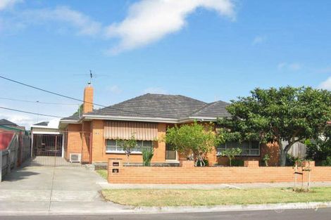16 Clyde St, Newport, VIC 3015