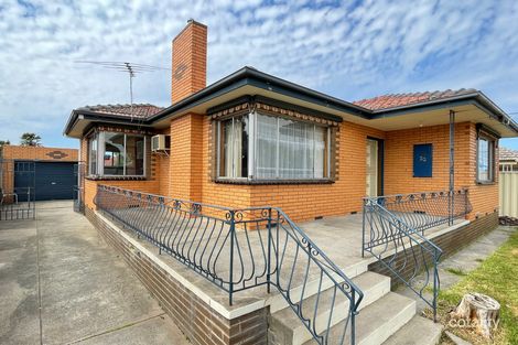 22 Hazel Ave, Thomastown, VIC 3074
