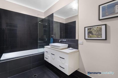 Property photo of 54 Aberdeen Terrace Gordon Park QLD 4031
