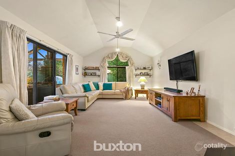 Property photo of 24 Sanctuary Place Aspendale Gardens VIC 3195