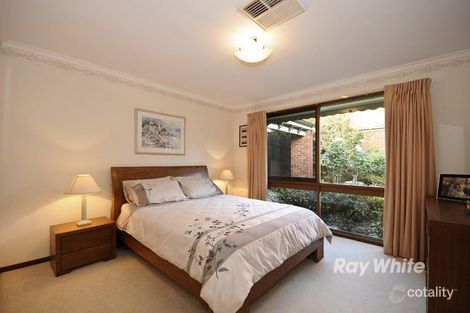 Property photo of 12 Kirrum Close Wantirna South VIC 3152