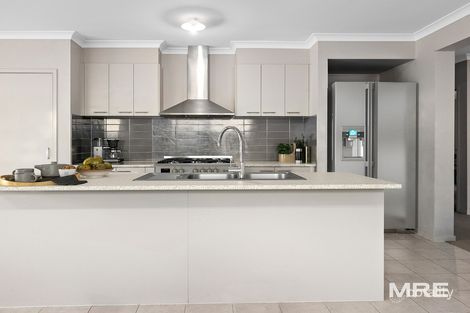 Property photo of 26 Halycon Street Point Cook VIC 3030