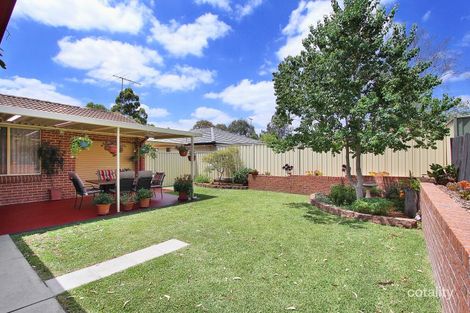 Property photo of 6 Rowe Place Doonside NSW 2767
