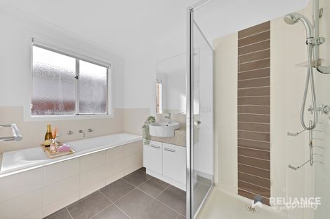 Property photo of 3 Noah Way Tarneit VIC 3029