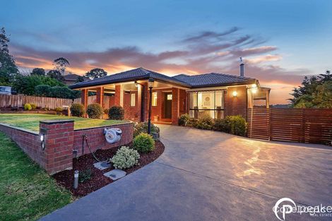 8 Wilma Ct, Beaconsfield, VIC 3807