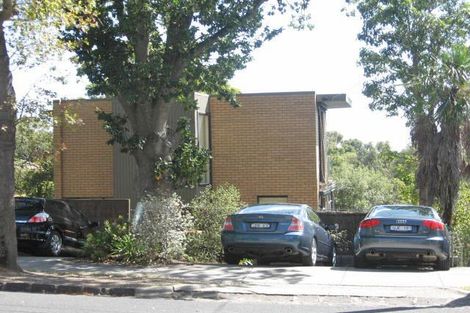 2/23 Frater St, Kew East, VIC 3102