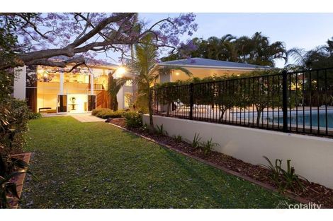 27 Trundle St, Coorparoo, QLD 4151