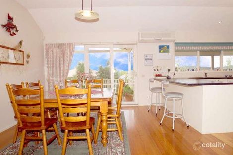 Property photo of 3 Tamlin Place Chirnside Park VIC 3116