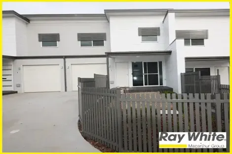 2/73 Sovereign Cct, Glenfield, NSW 2167